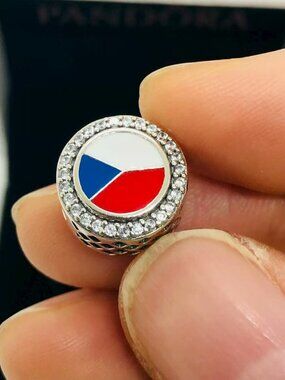 ✨🔥PANDORA Country Of Czech EXCLUSIVE Flag Dangle CHARM